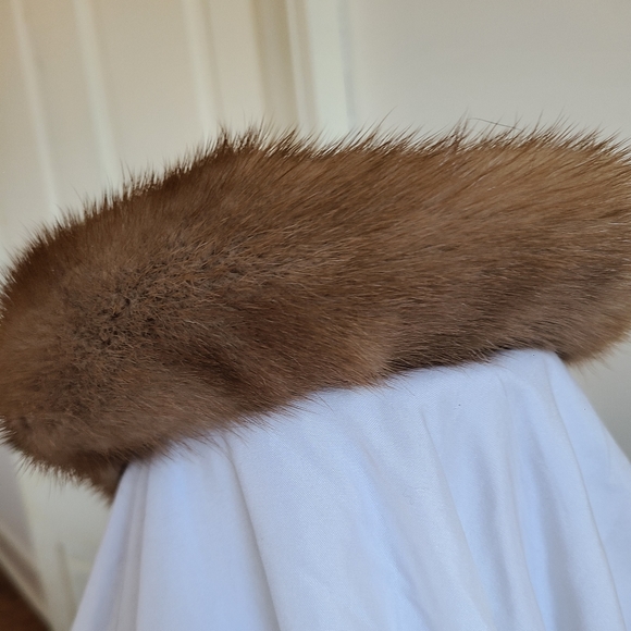 VINTAGE - Fur beret - Picture 2 of 5